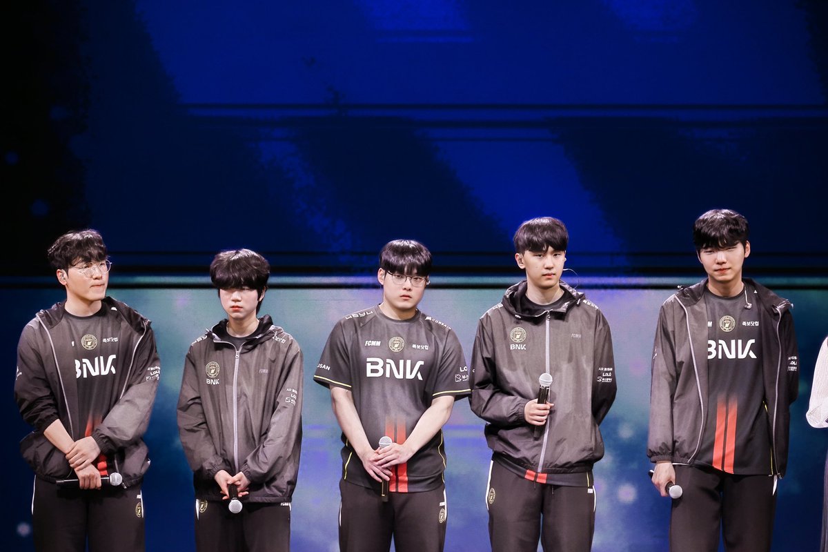 clearzz6's tweet image. 2026 LCK CUP LOWER FINALS 플리커

🔗 flic.kr/s/aHBqjCMaGn

#클리어 #Clear #송현민