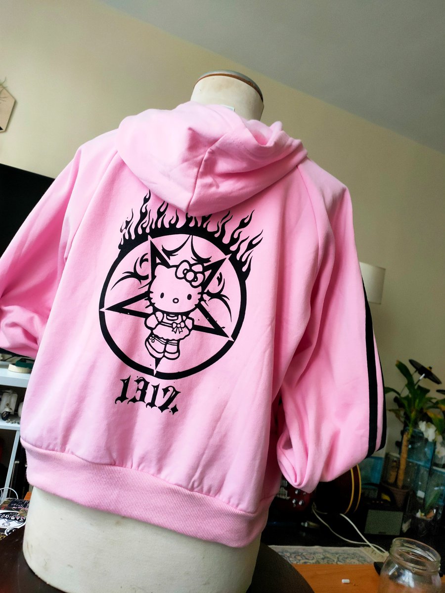 ✰ LCR ✰ tweet media