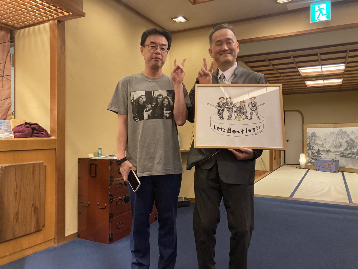 henessyYoshi's tweet photo. 超常連レビナーさんと♪ #letsbeatles https://t.co/LPGsIt7Tyh
