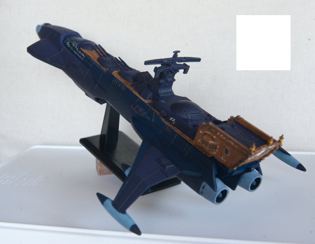 みんなで褒め合うホワイトパーティー 確実に誰も褒めてくれない物を