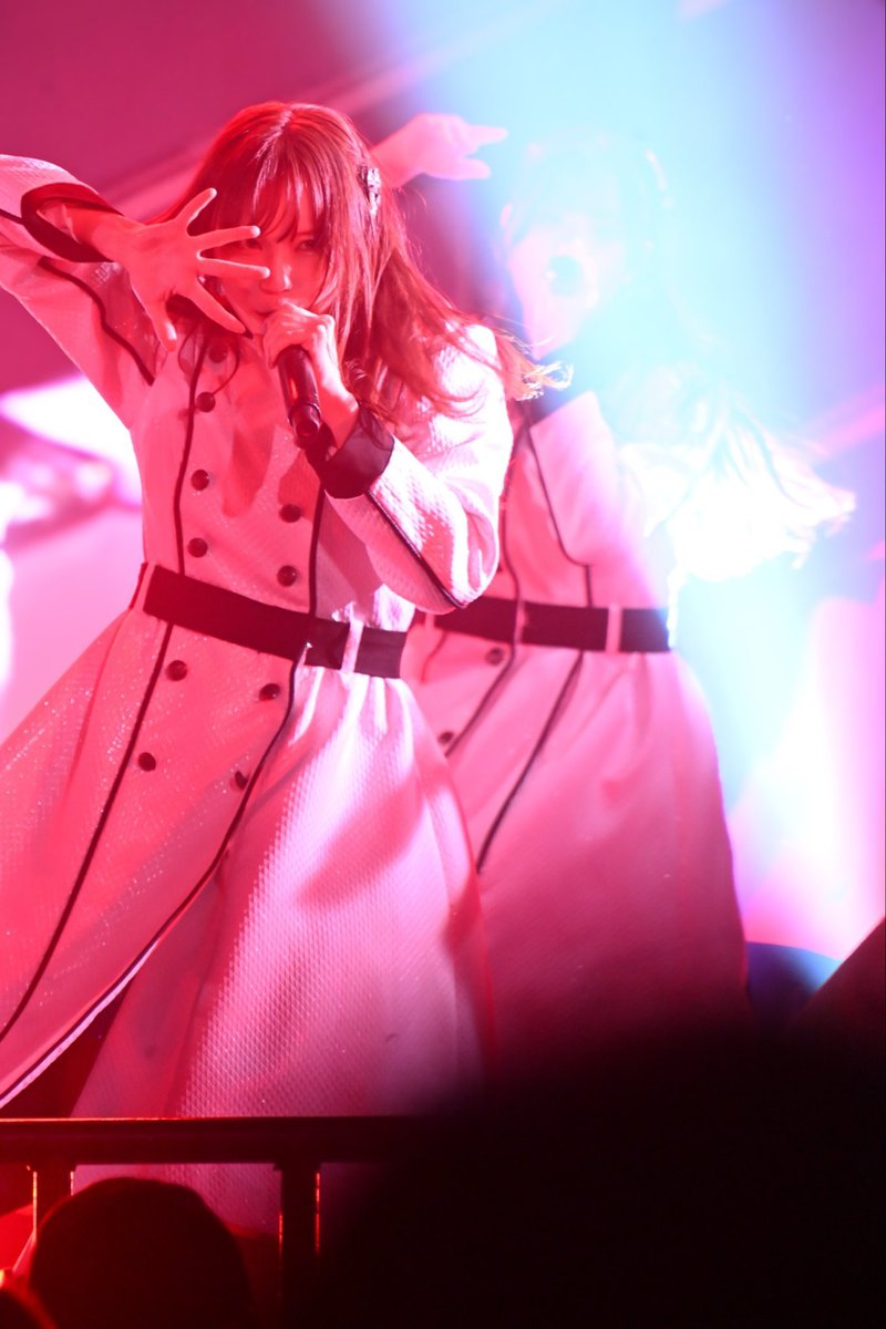 UwWz5's tweet photo. 久々にゆっくりな夜なので阿紀生誕を振り返ろうかな

もう感想はめちゃくちゃ楽しかった！！に尽きますね
自己紹介MCで毎年見せてくれるモジモジ阿紀ちゃんが可愛かったし、パフォーマンスで魅了してくれて
委員さん達が考えてくださった生誕企画も良くて、最高だったなぁ
#豊永阿紀生誕祭2025 https://t.co/U5C4Qk4DlE