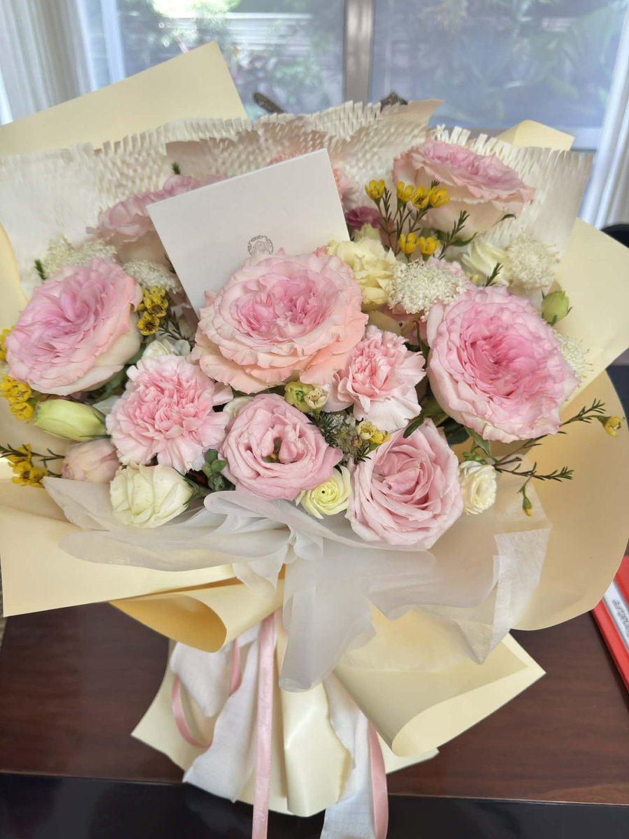 CharDawn Official tweet media