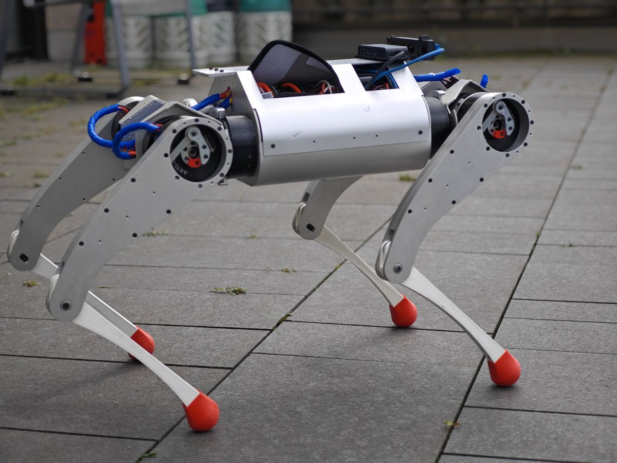 変化 hEnka tweet media