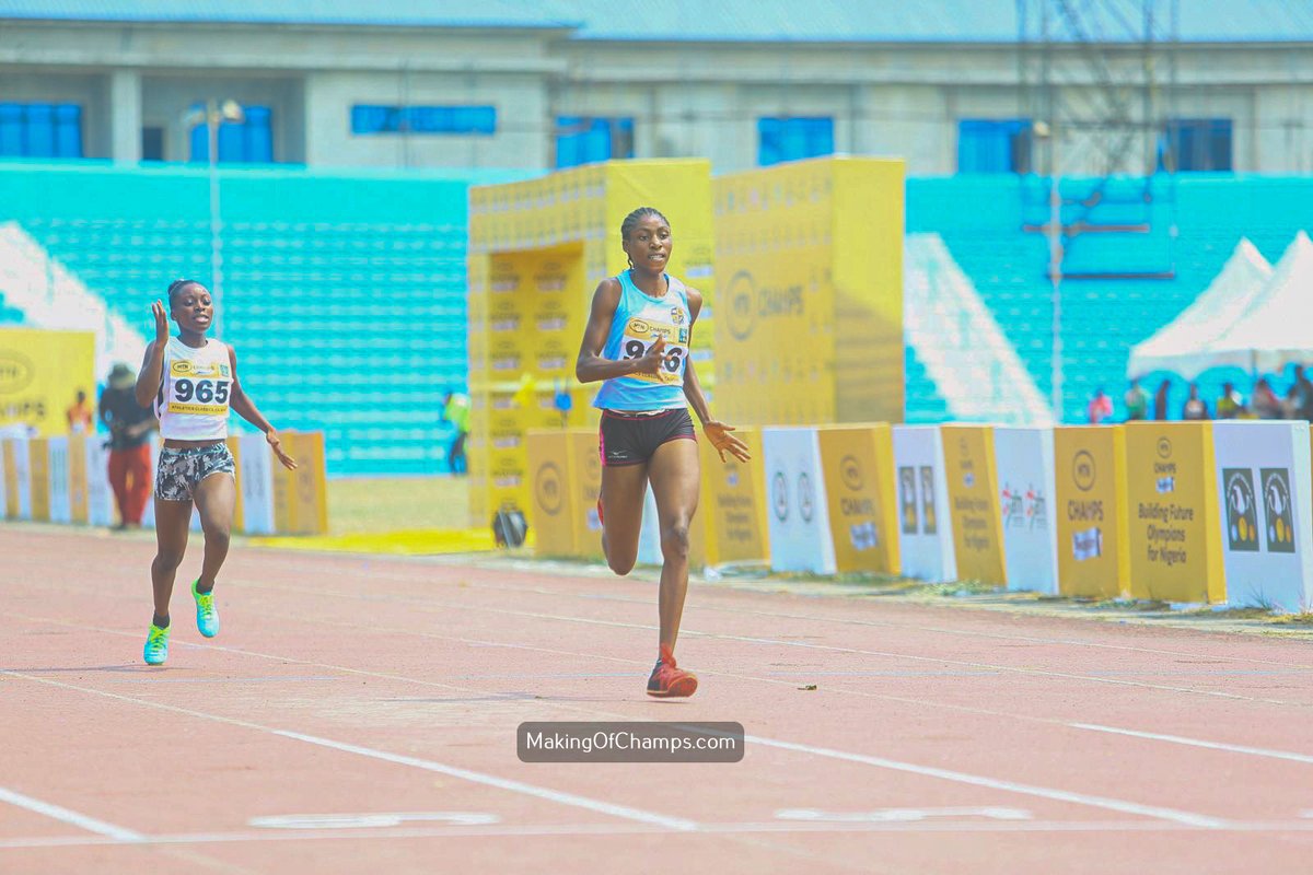 MakingOfChamps's tweet image. Personal Bests galore in the women's Junior 400m!

All the way from Okrika, Rivers state to compete in Calabar - Blessing Sekibo is announcing herself in a big way, running the fastest time in the U20 category to win heat 2 of the women's 400m. 

Sekibo ran a new PB of 56.68s,