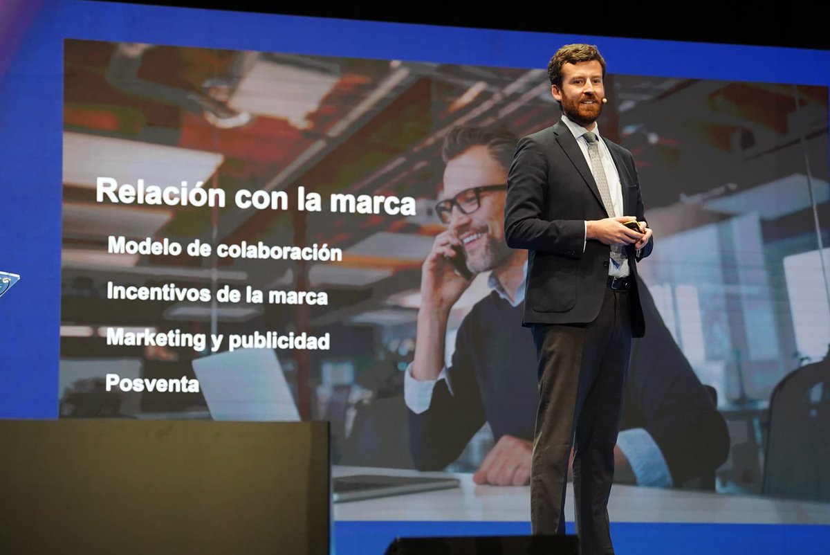 FACONAUTO tweet media