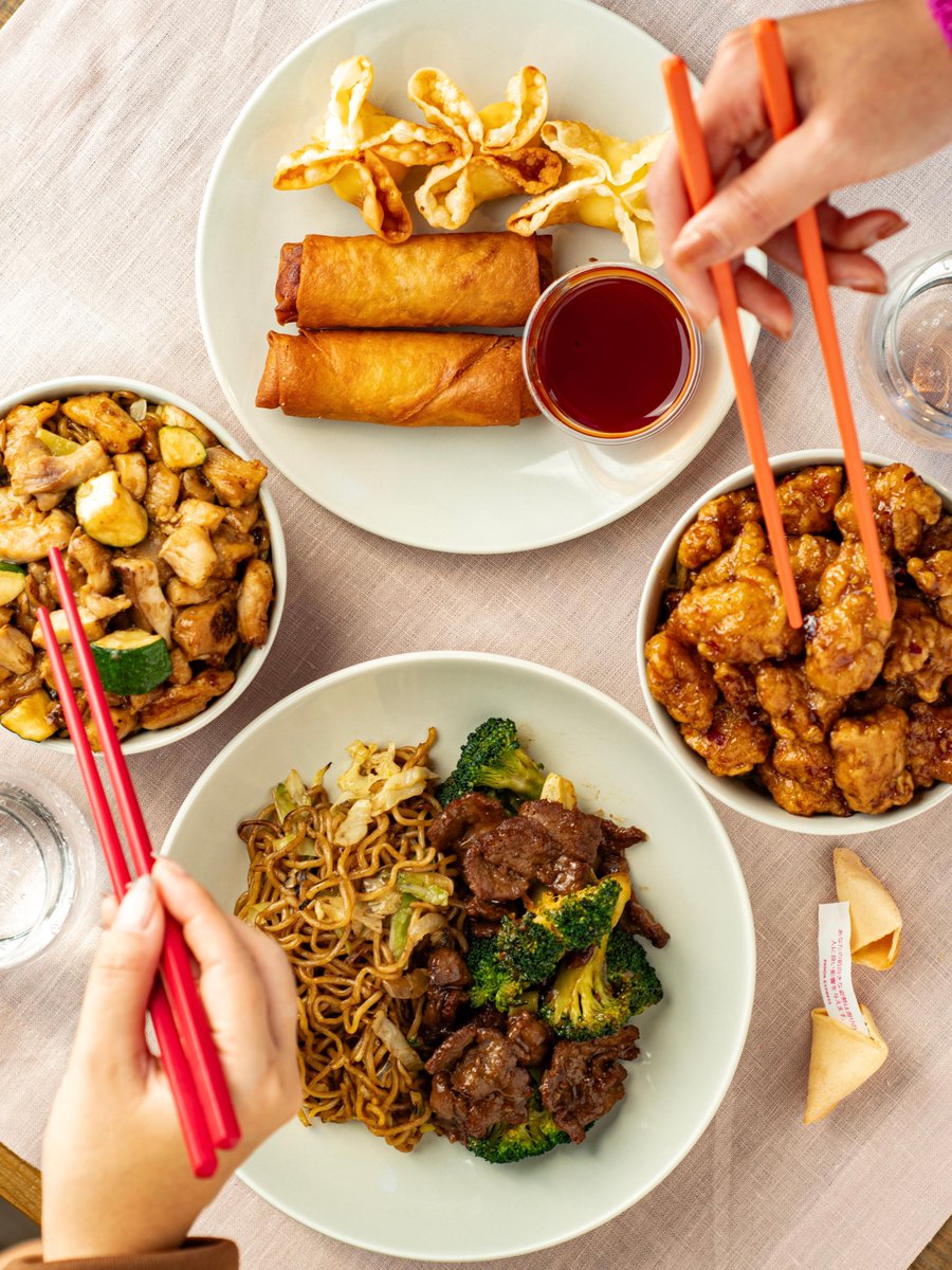 Panda Express Japan tweet media