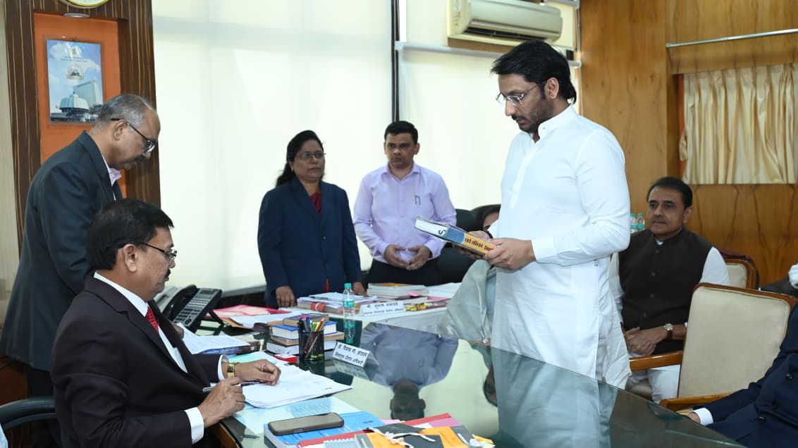 Chetan Vitthal Tupe tweet media