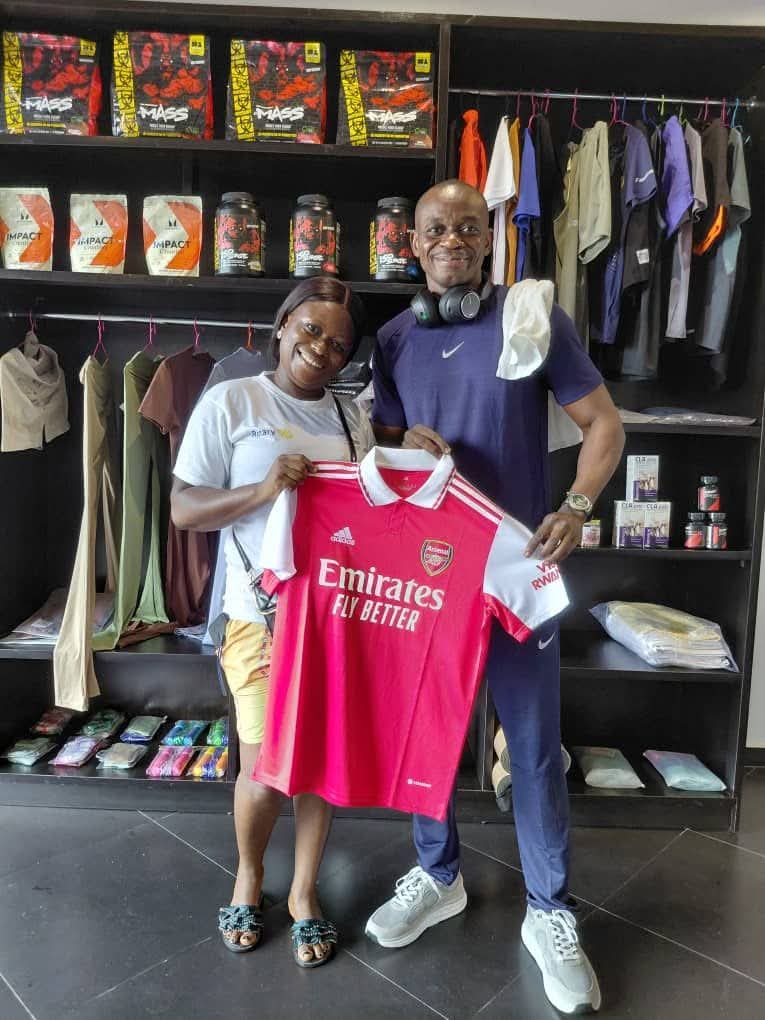 My Sports Shop, Oga Sammy Sports shop is your one stop shop for everything Sports related

Kits, jerseys (retro, club and national team jerseys), bibs, slides and all kinds of equipment 

Visit us at 38 Rumuola Road, Port Harcourt 

📞 08063473594