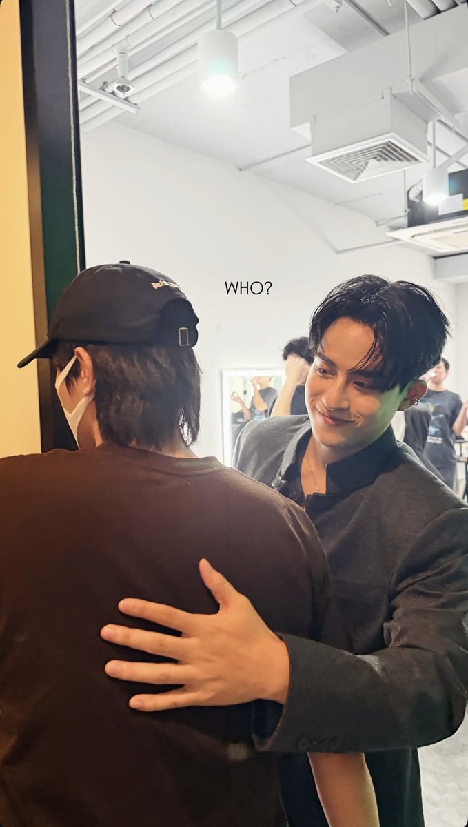 everyKINofyou's tweet photo. 05032026 | Instagram Stories update | #KinThanachai

📸 fluk.shr : WHO?

#2026FullOfKIN | #AllinForKin
@Kinn_ts https://t.co/uxPojROI5v