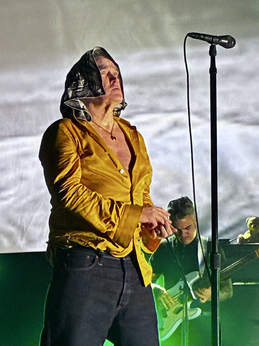 AnupSukal's tweet photo. Lille, France. 2026-03-04
#morrissey #moz https://t.co/0O1MNwB6DR