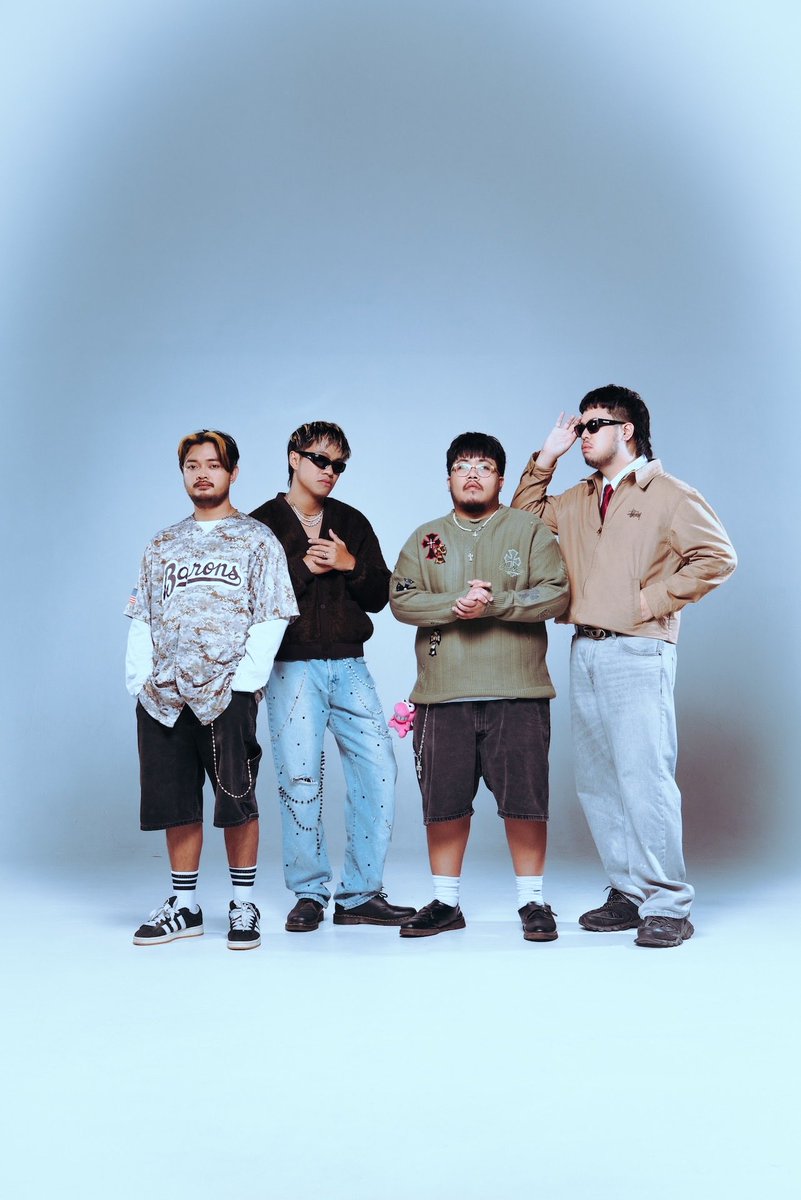 “Yented” ปล่อย 2 ซิงเกิล “จารย์ – ความไวแสง”
บันทึกความทรงจำผ่านสสารแห่งความคิดถึง พร้อมเซ็นสัญญากับ BEEEF !
.
“Yented”ศิลปินอินดี้ป๊อปที่มีผลงานเพลงเต็มไปด้วยเอกลักษณ์เฉพาะตัวยังคงเดินหน้าสร้างสรรค์ซิงเกิลที่มีลายเซ็นชัดเจนอย่างต่อเนื่อง