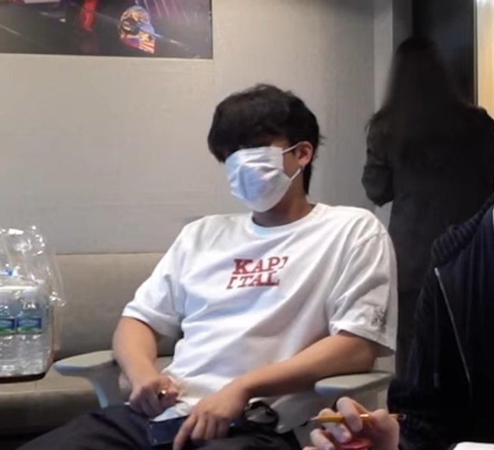 felixsrightarmm's tweet photo. hes just a little fluffy cloud💔💔 https://t.co/zTmz0KsoSB