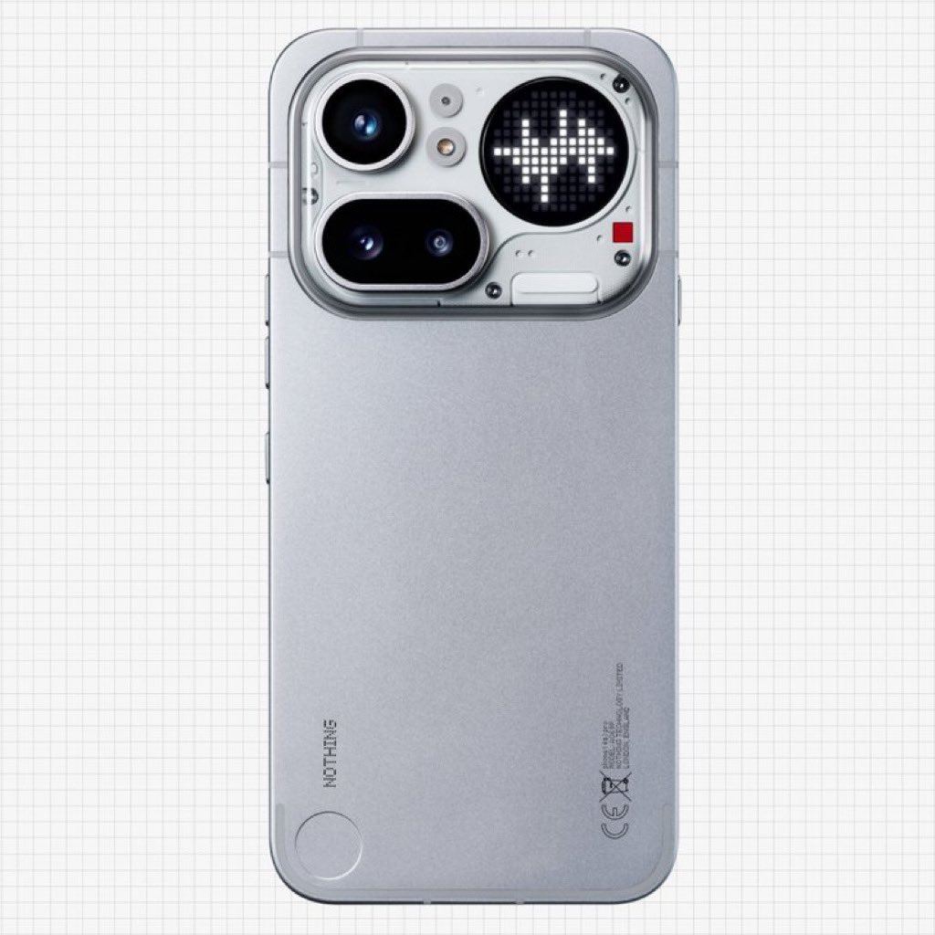 Holly - I like tech tweet media