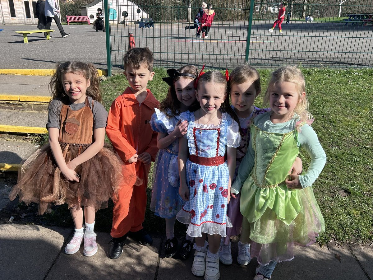 Long Ridings Primary School tweet media