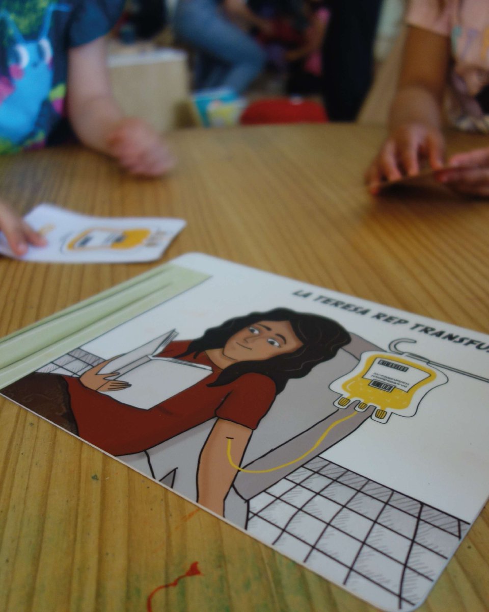 donarsang's tweet photo. ✨ Hem portat "El Joc dels Superherois de la Sang "a l’escola Congrés-Indians de la Sagrera i ha estat tot un èxit! 🎉
Els infants han descobert què és la sang, quins són els seus components i per a què serveix a través de casos reals i del conte “Els superherois de la sang” https://t.co/pH1VNAMGDF