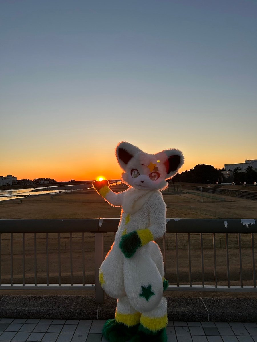 シエル tweet media