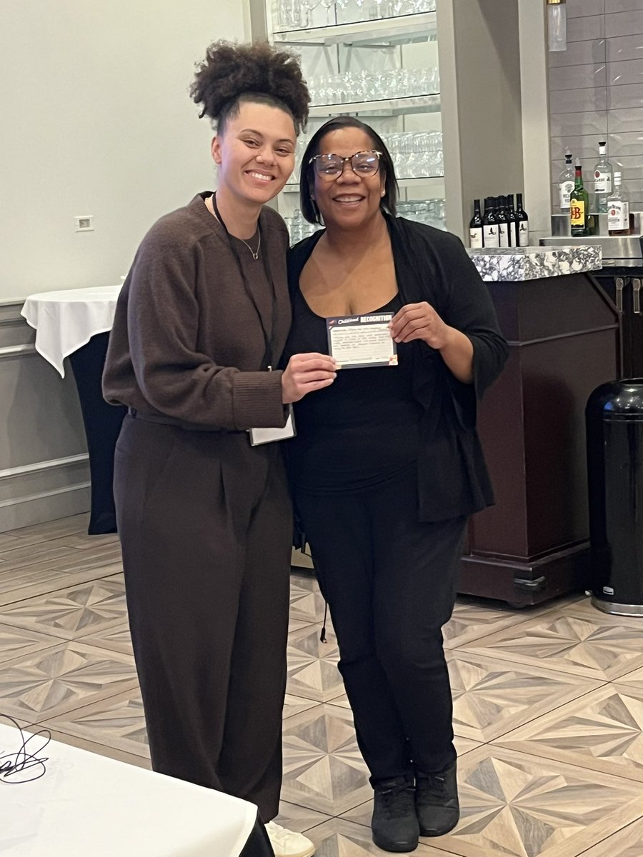 Courtney Kouzmanoff tweet media