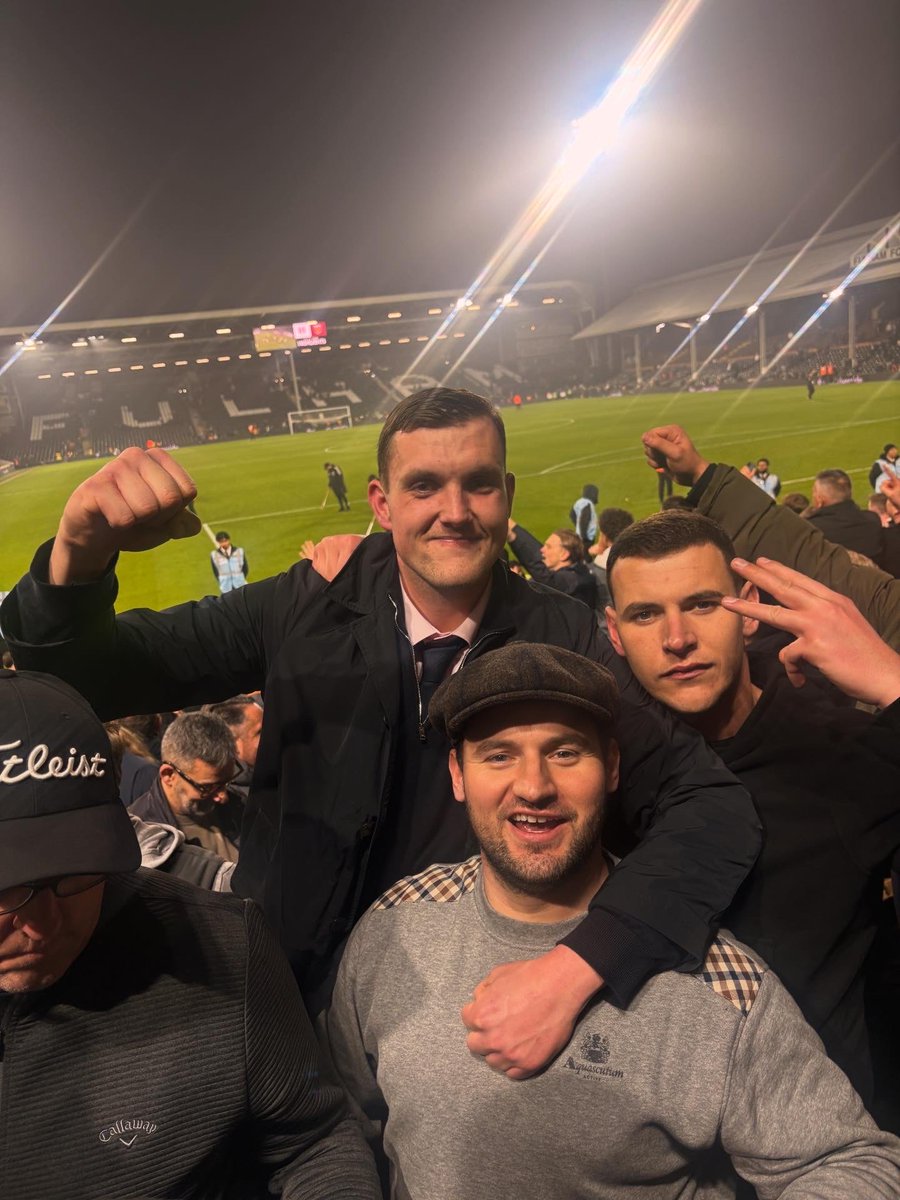 244WHUJRS tweet media