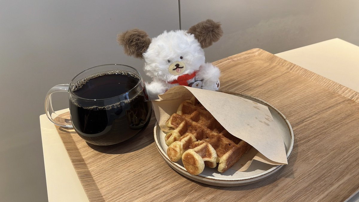달 tweet media