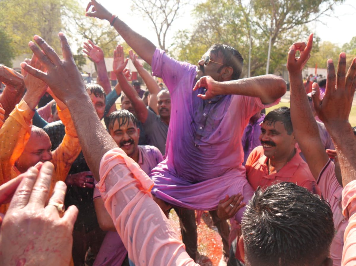 BBGTSMurthy tweet media