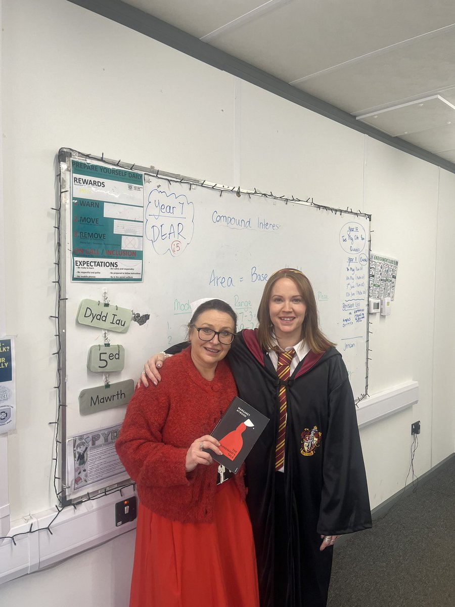 Miss Sullivan tweet media