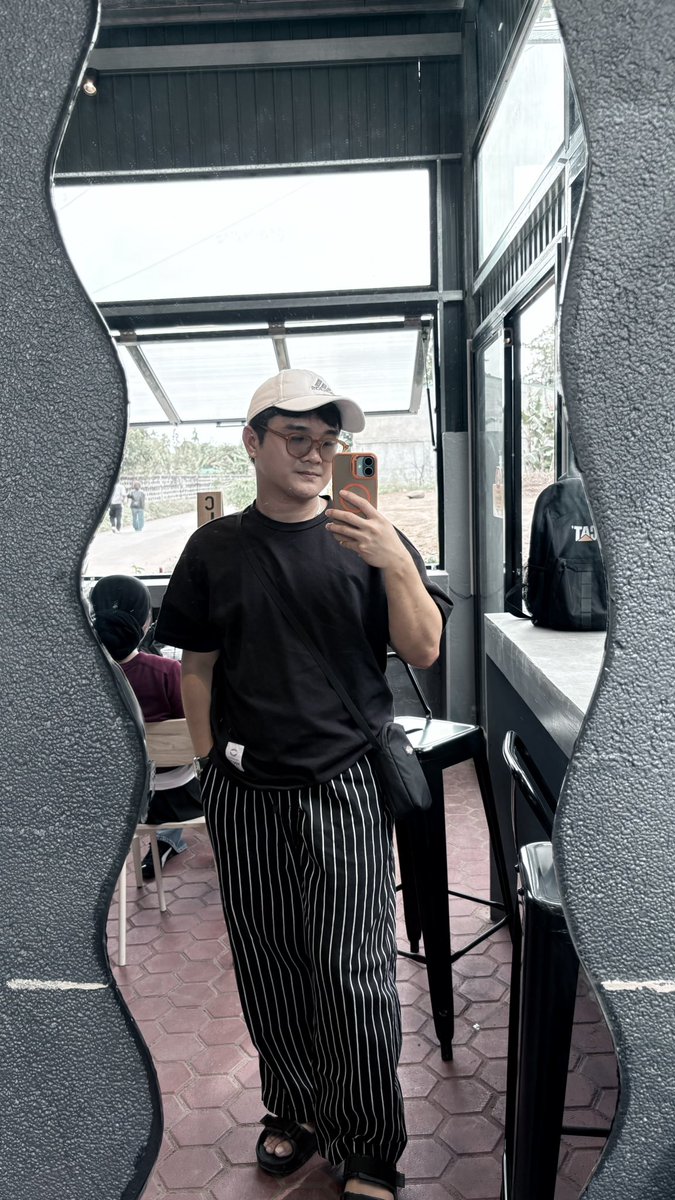 ghostedbymany's tweet photo. Arat kape #Iligancity #alteriligan https://t.co/b7APFZnJcD