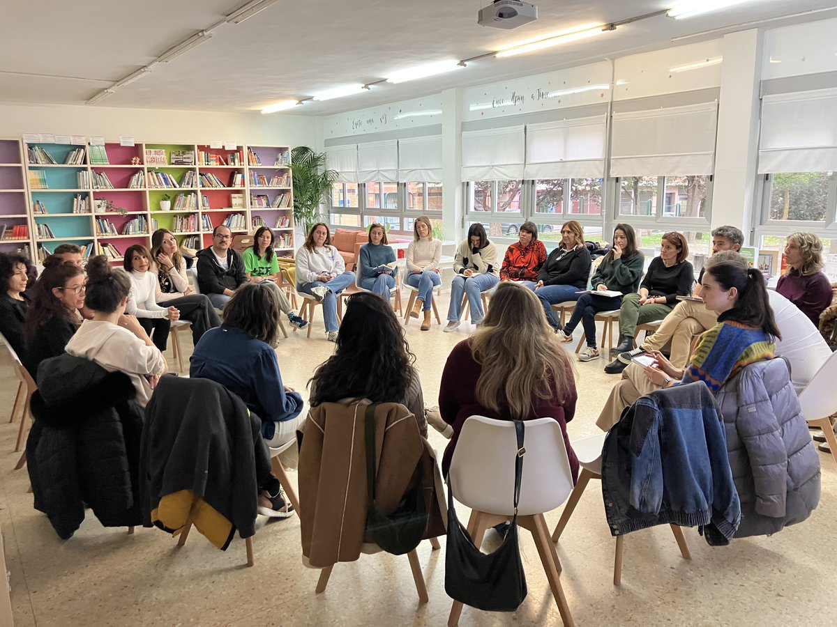 Centro de Profesorado Monzón tweet media