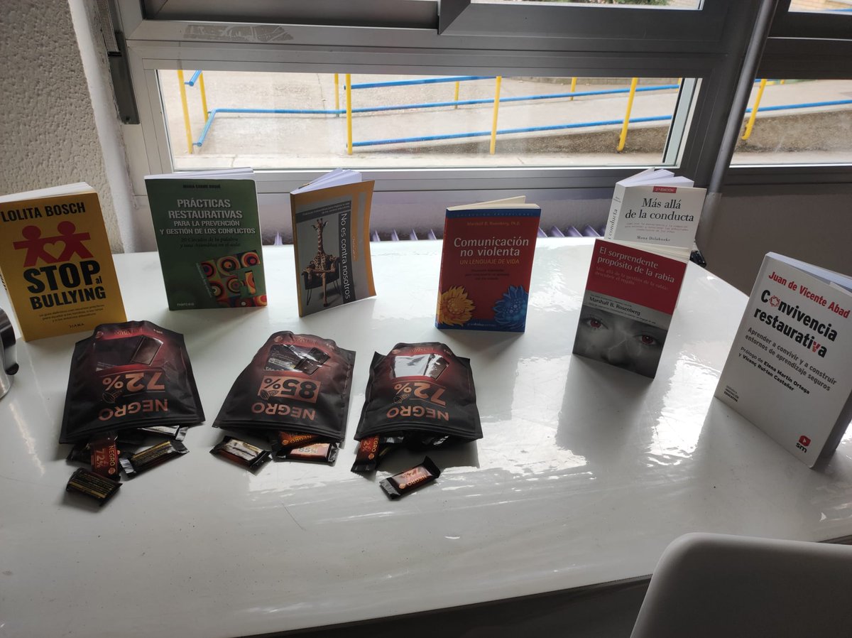 Centro de Profesorado Monzón tweet media