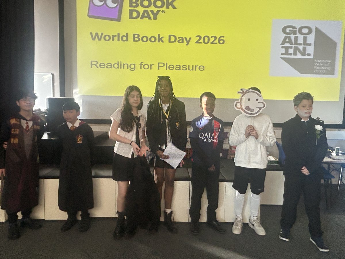 Bonus Pastor Catholic College tweet media