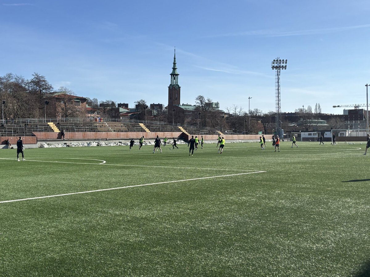 Philip Trollér tweet media