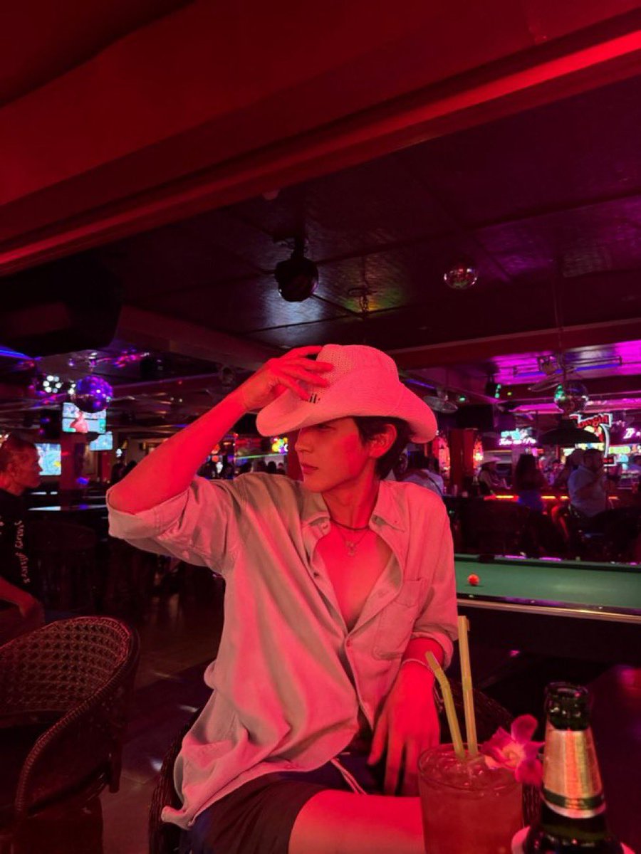 Pido9396_'s tweet photo. 걍 낮으로 바꿔왔습니다... 참을 수 없었어요🤦‍♀️🔥 https://t.co/azFb0GaCal