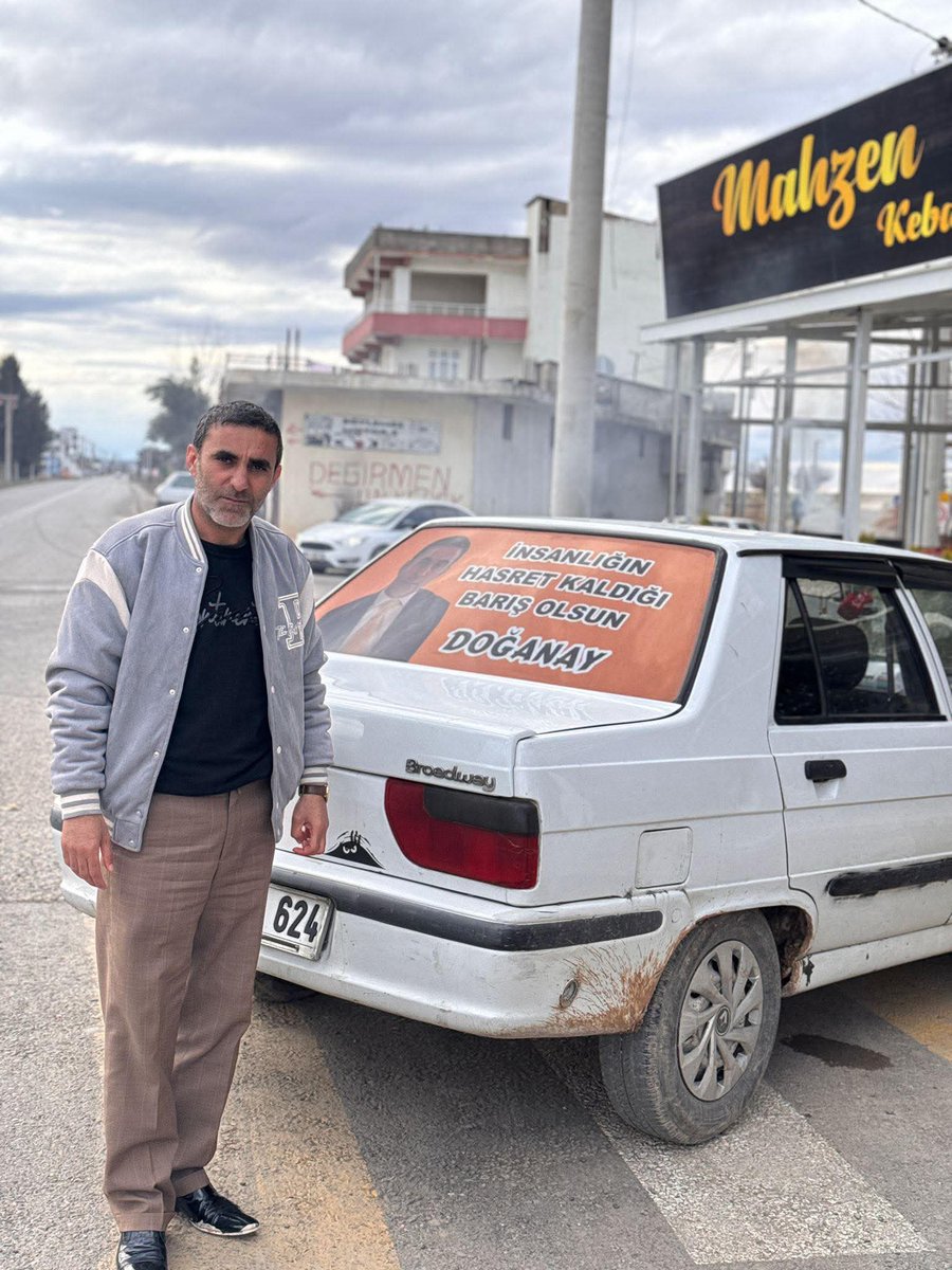 Mehmet Azem tweet media