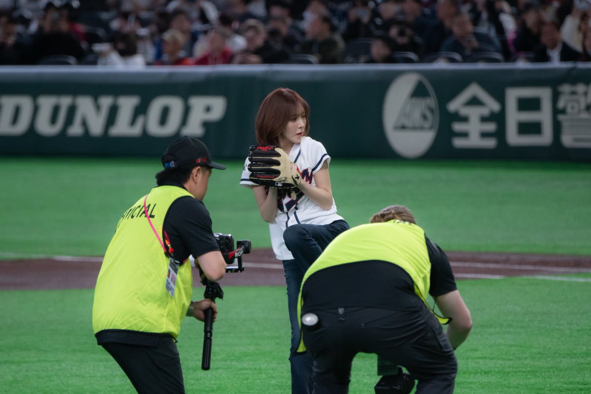 uno46934's tweet photo. 260305 WBC 시구식
#WENDY #ウェンディ #웬디 #RedVelvet
#WorldBaseballClassic https://t.co/DY83A7ImkP