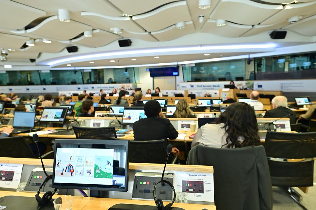 EESC_CivSocRel's tweet photo. At our Volunteering &amp; Social Economy session, the panel stressed that volunteering is often the first step in building resilience. Social economy groups are first responders to local crises, yet MFF negotiations threaten fundings
“We don’t need cheerleaders, we need real support” https://t.co/u6ZK7GrW6R