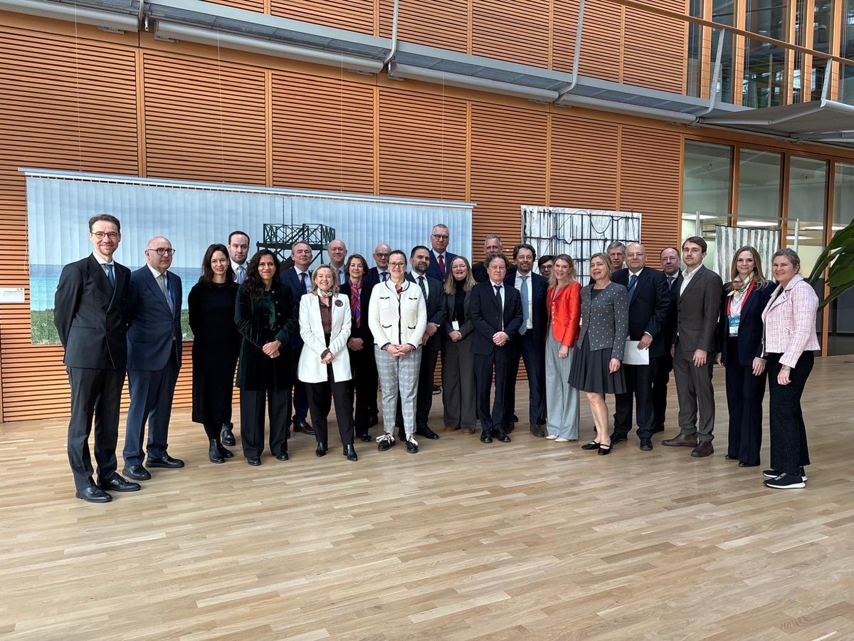 NadiaCalvino's tweet photo. Productive exchange in the margins of the #EIBForum with leading European Foundations.

We are reinforcing our collaboration in blending philanthropic and public capital to scale up financing for health, housing &amp; tech innovation.

Together, we #MakeADifference, in 🇪🇺 and beyond. https://t.co/PyWjNab53w