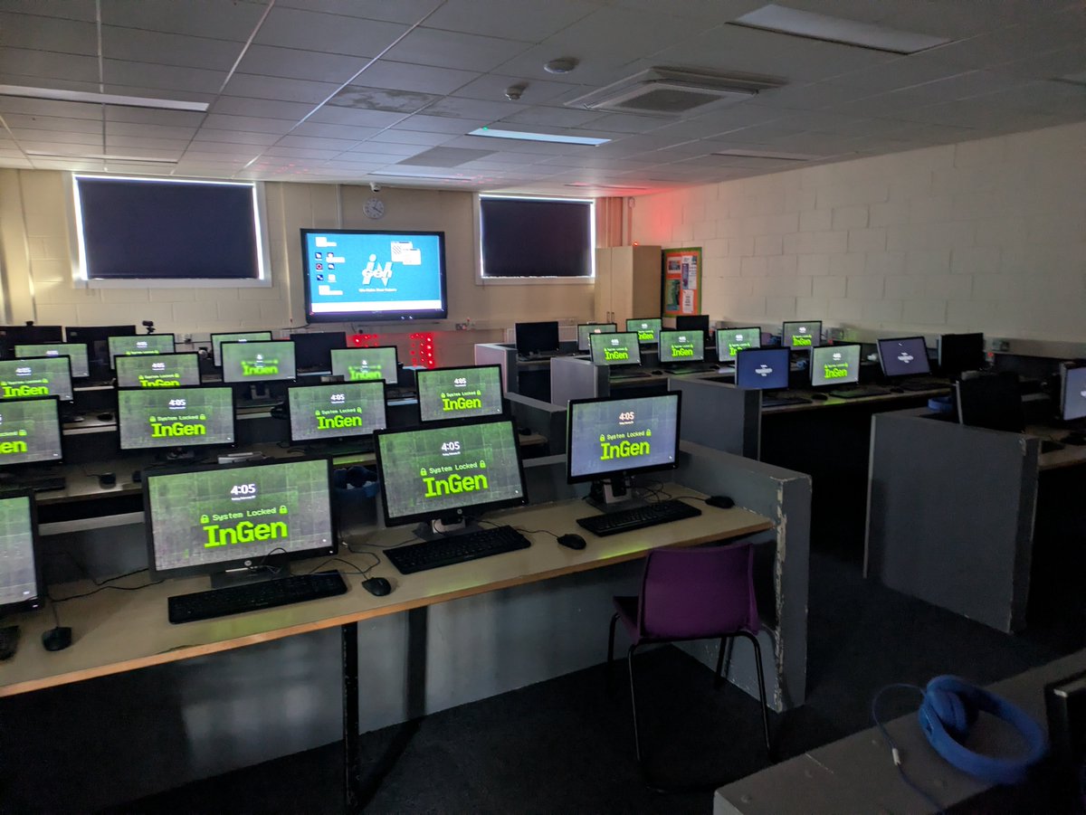 O_SVA's tweet photo. World Book Day: Life Finds a Way in the Computing Lab!

#WorldBookDay #JurassicPark #STEM #CodingInClass #CreativeComputing #LiteratureInTech https://t.co/rtgOgSbbgp