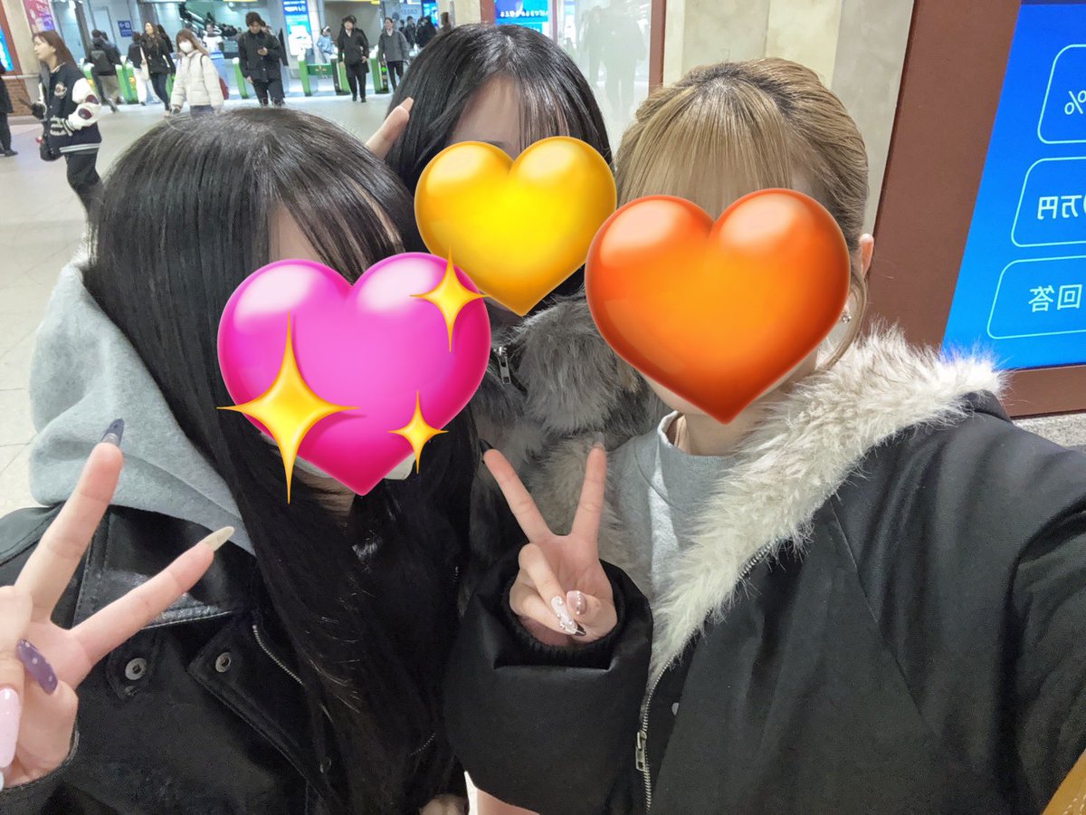 sukimura10's tweet photo. 確実に写真を加工するというものは間に合わないので⬅️

僕の大好きなりんらん姉ちゃんお誕生日おめでとう🩷🧡
最強ツインズに一生ついて行きます🌟 https://t.co/ZIugy13MUB