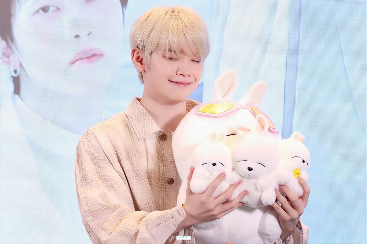 𝙎𝙏𝘼𝙀𝘿𝙔 tweet media