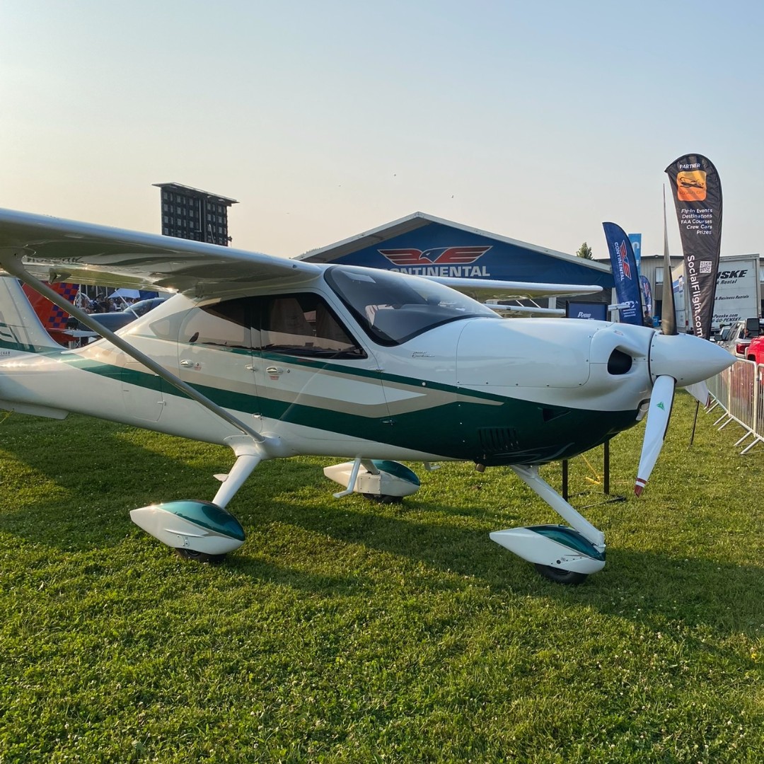 Continental_AT's tweet photo. A close-up look at the Continental CD-170 engine installed on the Tecnam P2010. Featuring liquid cooling and #FADEC control, these engines are used for advanced training and flying in style.🌎🛩️
-
Learn more about Jet-A: https://t.co/nQQOiO7RgB
-
#GeneralAviation #FlightTraining https://t.co/3QFYG93QcC