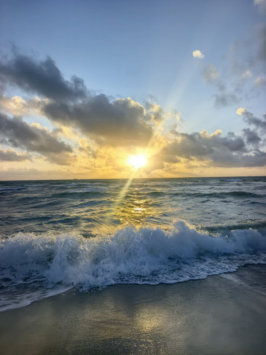 "Be not afraid, for I am with you; Be not dismayed, for I am your God. I will strengthen you, Yes, I will help you, I will uphold you with My righteous right hand"

Isaiah 41:10

Grand Rising 🤝