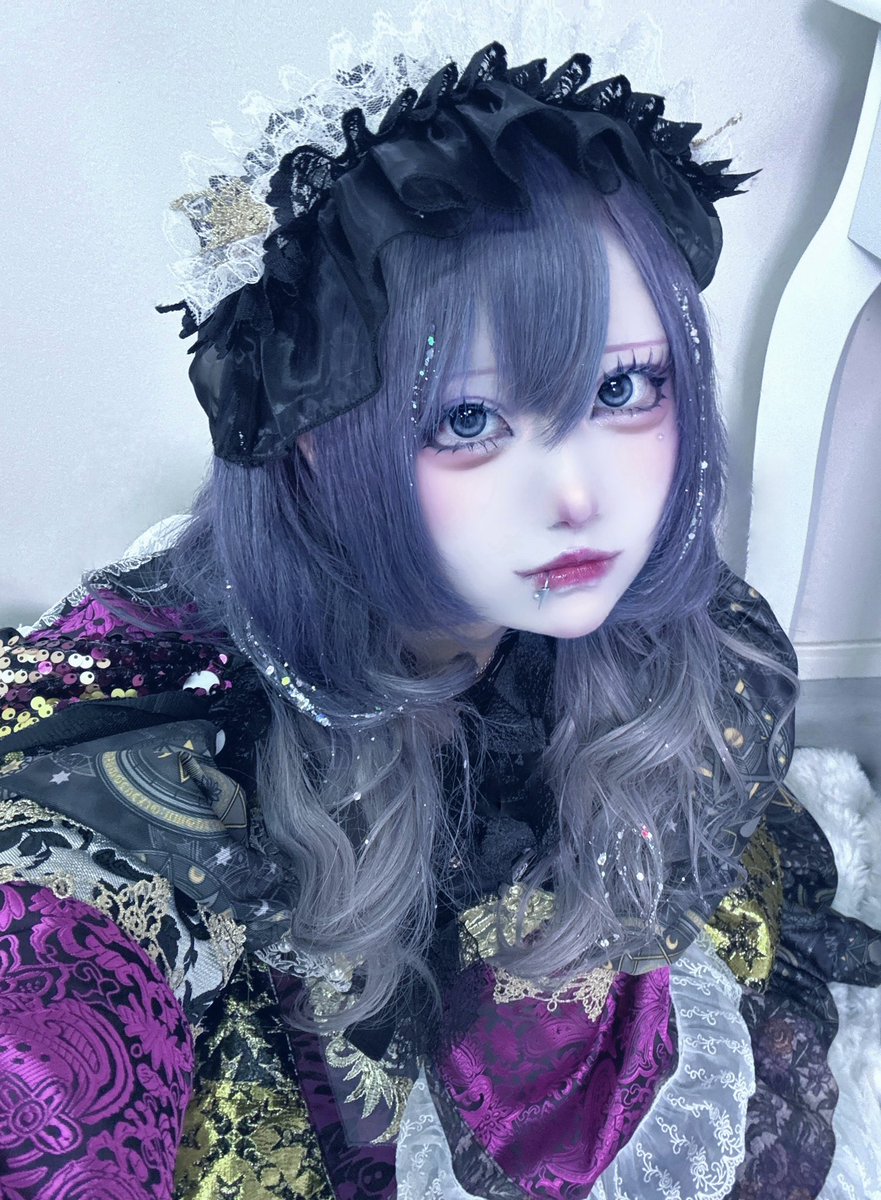 Dusk__yuki's tweet photo. 𓂃𓈒 ☽︎︎·̩͙⋆☾·̩͙꙳ 𓂃𓈒 ☽︎︎·̩͙⋆☾·̩͙꙳ 

はじめまして
Dusk 紫色担当♏ ｢蠍ノ 雪(ｻｿﾘﾉ ﾕｷ)｣です。

出会ったら生きて帰さないよ
3/24 渋谷REX、
人形達の舞踏会を目撃しに来てください。

𓂃𓈒 ☽︎︎·̩͙⋆☾·̩͙꙳ 𓂃𓈒 ☽︎︎·̩͙⋆☾·̩͙꙳ https://t.co/SHZkmol7y5