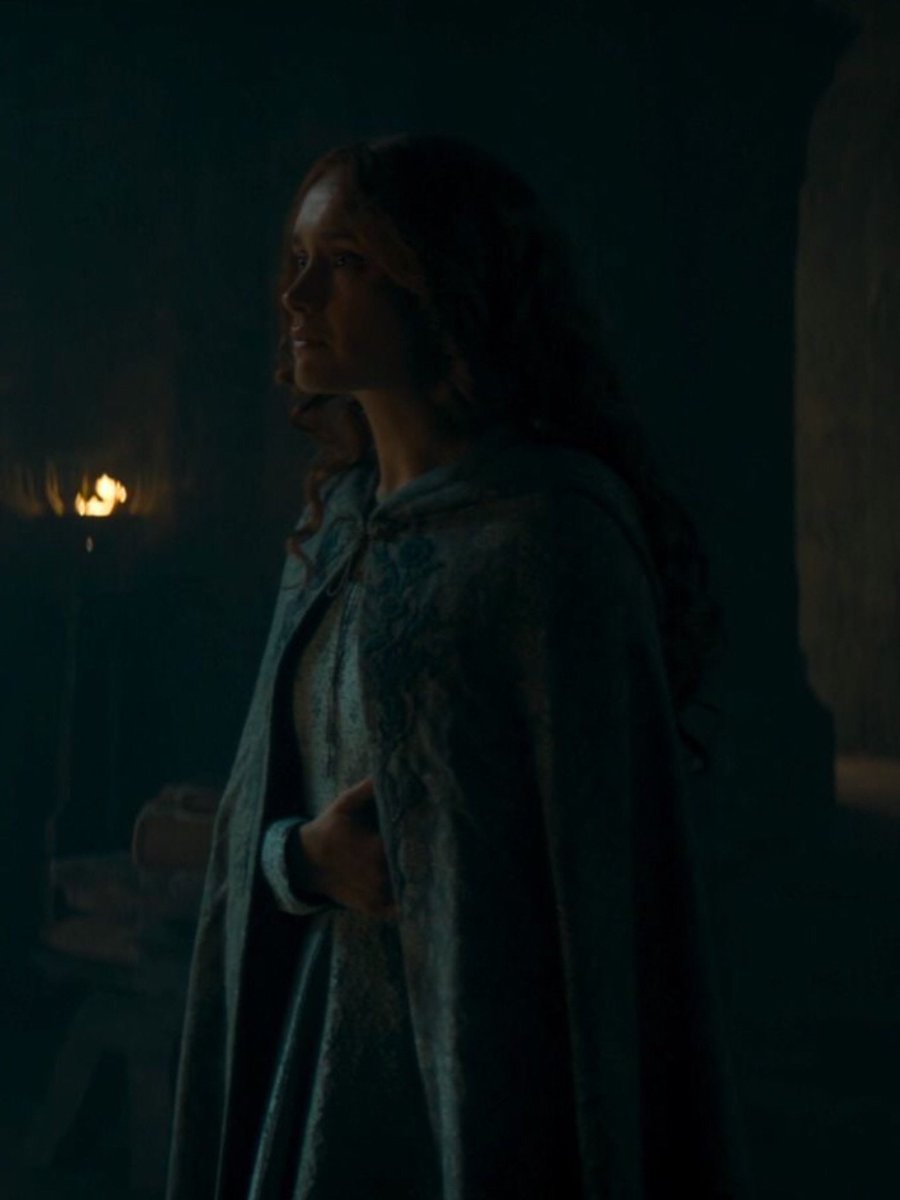 ❤︎ (@alicentpics) on Twitter photo 