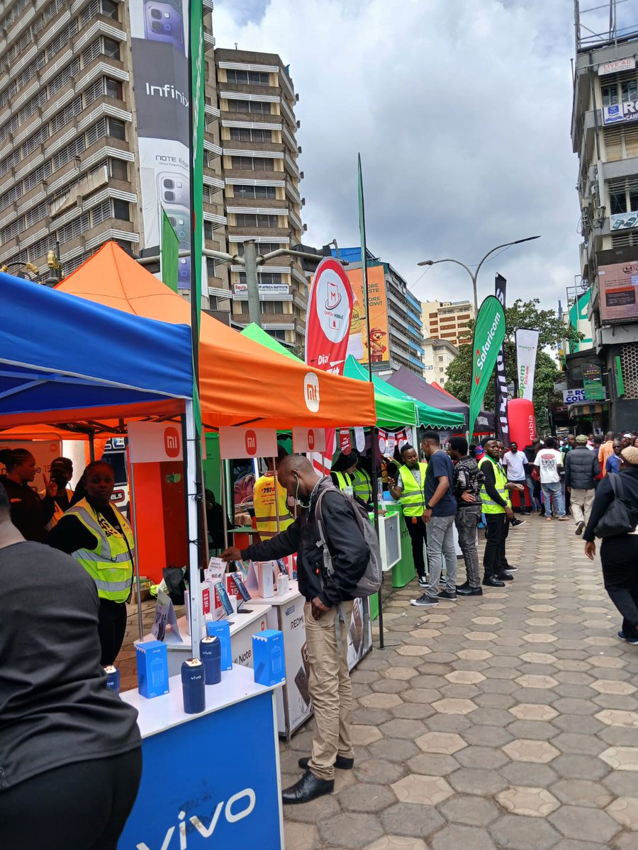 OM_KE_Support's tweet photo. The Onfon Mobile and Safaricom Bonanza Activations are happening near you!
Catch us in Kericho, Nairobi, Mombasa, Kisumu, and Machakos and enjoy amazing deals on smartphones with our easy Lipa Mos Mos payment plan.
Dial *797# today to get started.
#OnfonMobile #SafaricomBonanza https://t.co/0BnoODHHKm