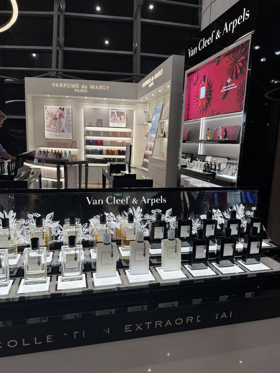 aica@デパコスマニア (@aicaxxxcosme) / Posts / X