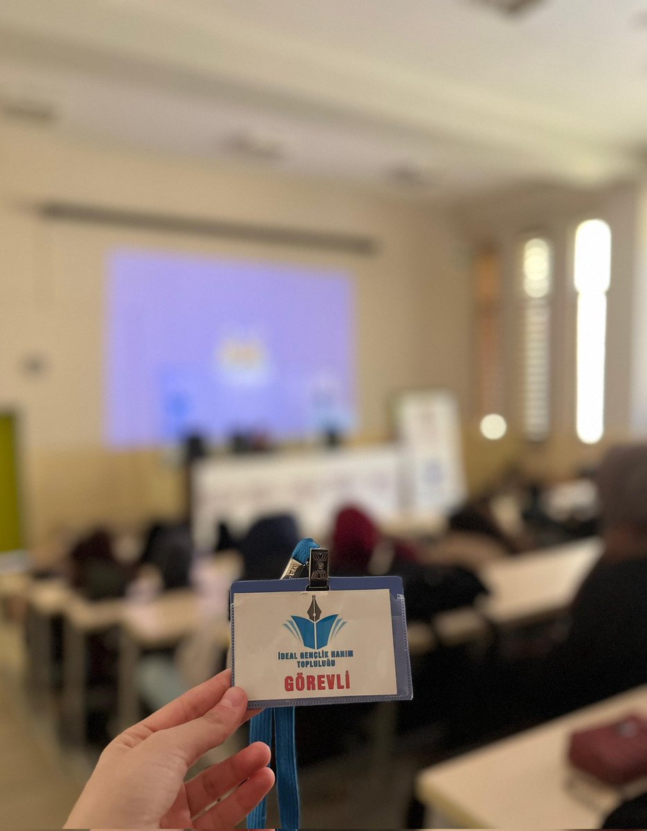 ideal_genclik47's tweet photo. "Nefis ile savaş değil, nefsi eğitmek için çaba sarf edilmeli. "
 " Nefis tezkiyesi; aslına rücu (öze dönüş)' tür.
Kendini yeniden inşa etme sürecidir...
Rabb'im hocamızdan ve katılan kardeşlerimizden razı olsun ...🌿 https://t.co/3Y0DuiMzcn