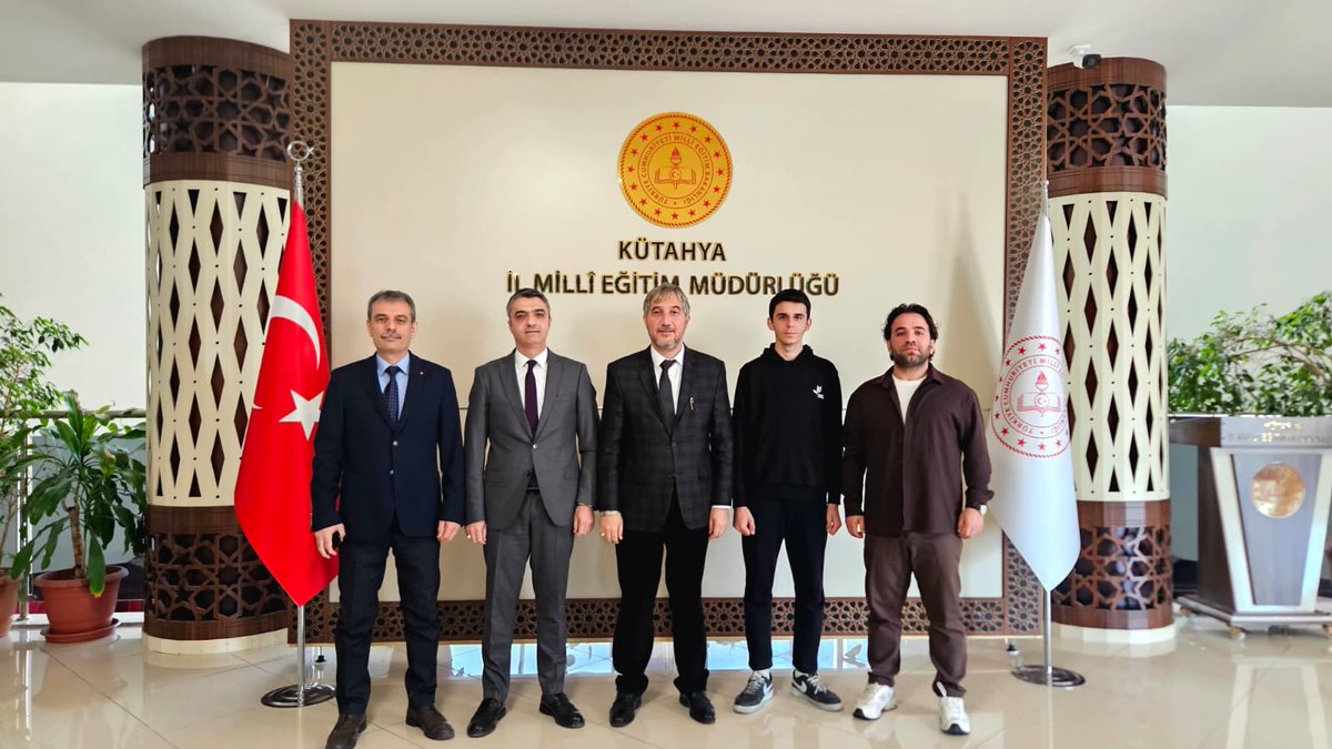 kutahyamem's tweet photo. TÜBİTAK Enerji Verimliliği Proje Yarışması'nda Öğrencimizden Büyük Başarı

Haber
👇
https://t.co/XFNMa9KXew 

@tcmeb @Yusuf__Tekin @KutahyaValiligi @Musaisin @myilmaz2023 @Tubitak @meb_ogm