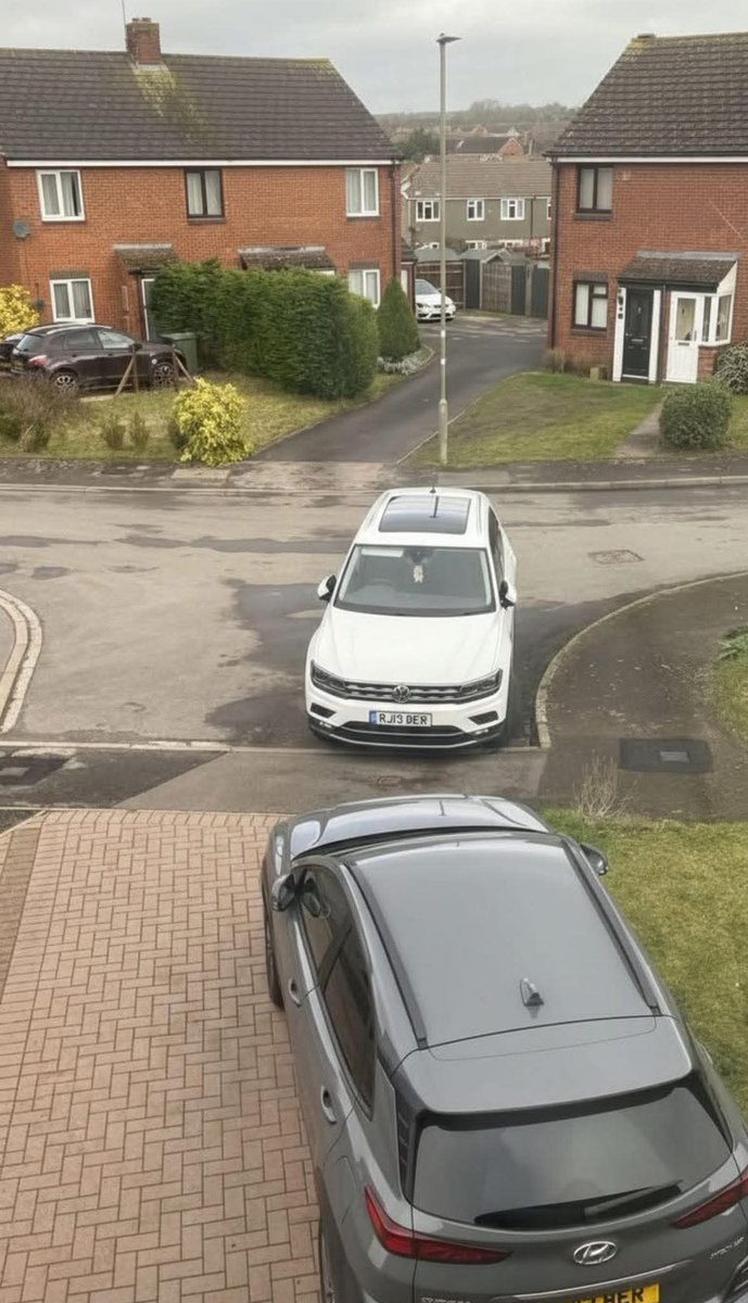 The Husky tweet media