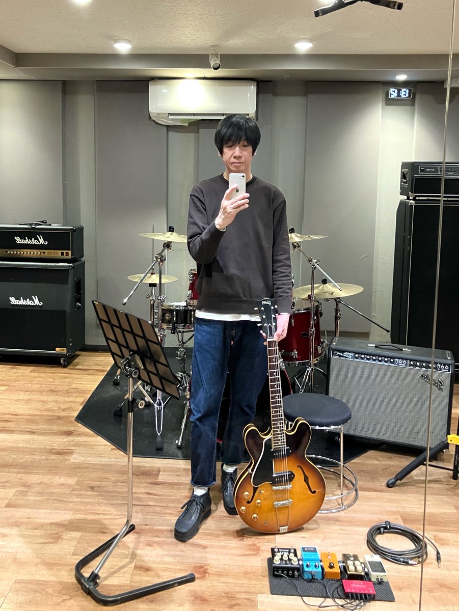 レコーディングの合間に今日はリクエストライブの準備。地味に忙しい俺