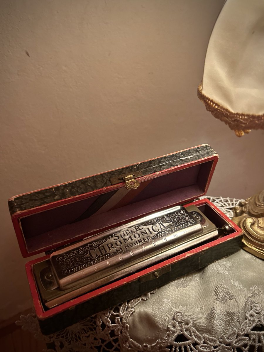 アンティークフェアで買ったもののひとつ、ドイツ・ホーナー社の古い