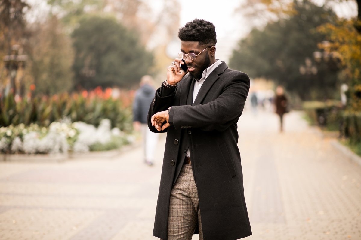 Chinweokwu59's tweet image. You never get a second chance at a first impression. 

What you wear speaks before you do. 

Elevate your look with a watch; it signals reliability, class, and attention to detail while boosting your confidence. 

#FirstImpressionsMatter #MensStyleTips #TimelessStyle